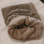 EH GIA SLAAPZAK M2 LINES TAUPE + TAUPE PLUCHE
