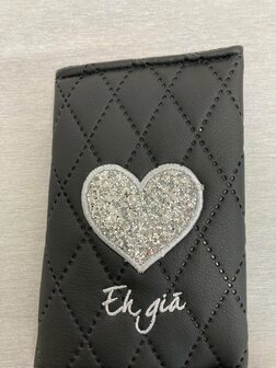 EH GIA PASPOORT HOESJE SQUARE ZWART+ ZILVER HART