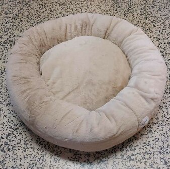 EH GIA CAKE BED TAUPE 70CM